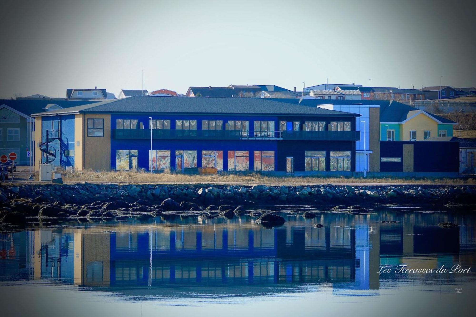 Les Terrasses Du Port Hotel Saint-Pierre Ngoại thất bức ảnh