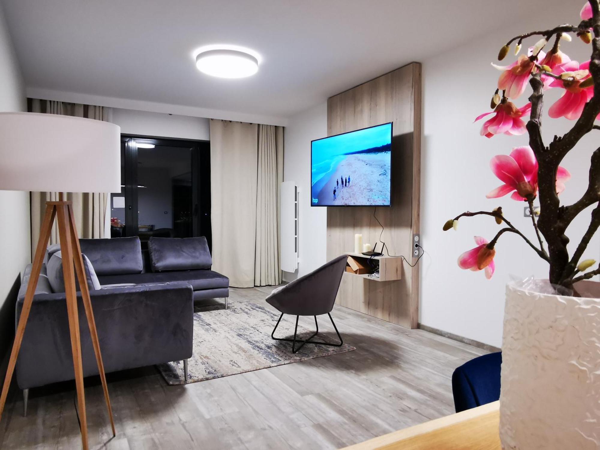 Les Terrasses Du Port Hotel Saint-Pierre Ngoại thất bức ảnh